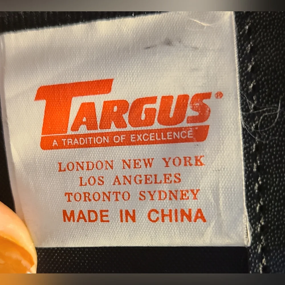 Targus CUN1 Leather Top Load Universal Laptop Briefcase Bag Black Case VGC USED